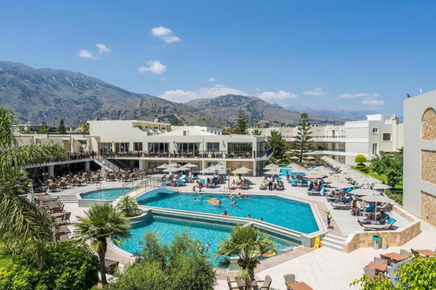 Vantaris Palace Hotel