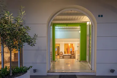 Kitro Hotel