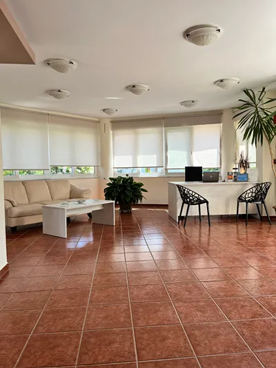 Iolkos Hotel Apartments Chania