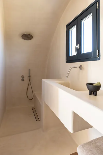 Exomitis1 Cellar & Sea Escape