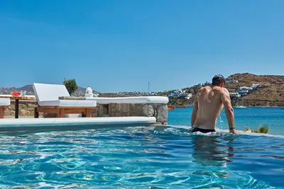 Mykonos Waves