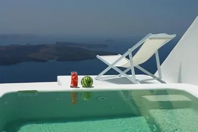 Altana Heritage Suites Santorini