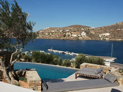 Ona Villa