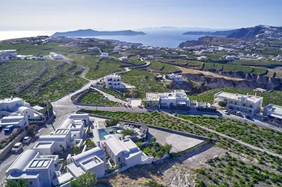 Nova Luxury Suites Santorini