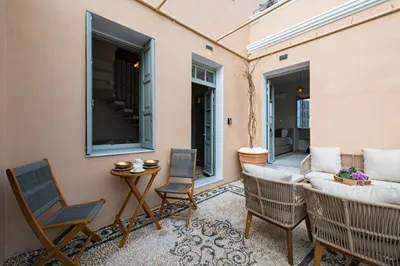 Tinas Lindian Serenity Villa