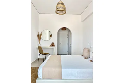 Cal Day Rooms Santorini