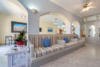 Akis Hotel Santorini