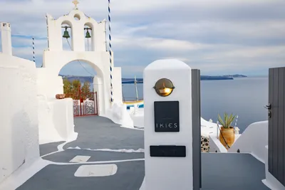 IKIES Santorini