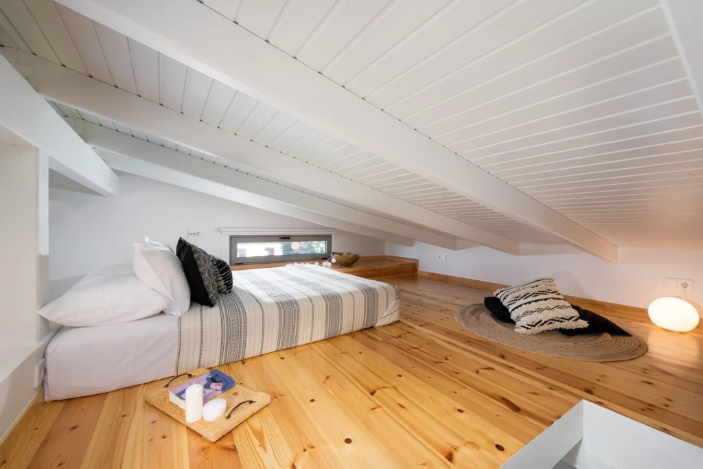 Theros Residence