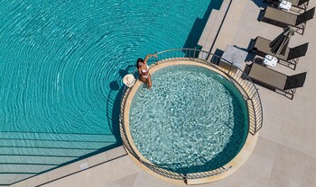 Vantaris Palace Hotel