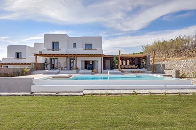 Villa Yasemin on the Rock