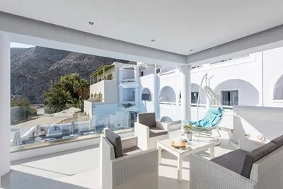 Blue Waves Hotel Santorini