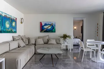 Ilios Villa