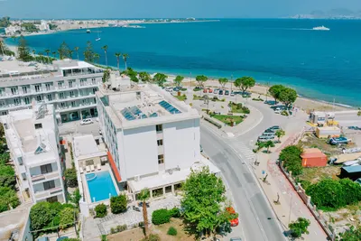 Zephyros Hotel