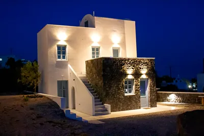 Blackstone Luxury Suites