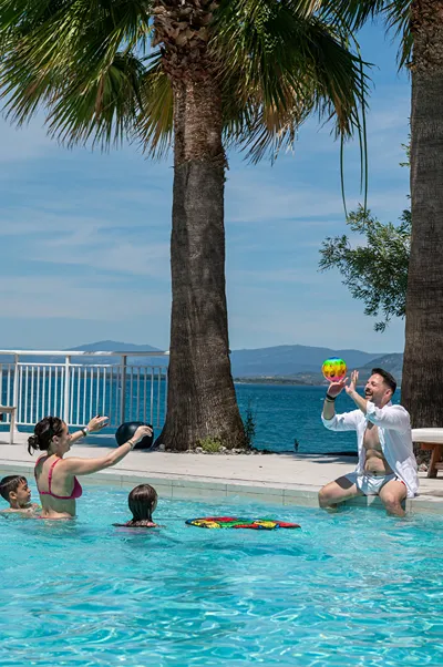 Hotel Sissy Kamena Vourla