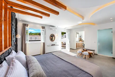 Abasa Suites Santorini
