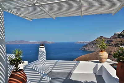 Trieris Villa & Suites
