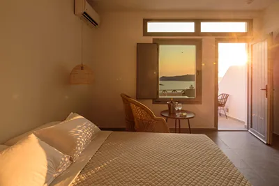 Elia Caldera Suites