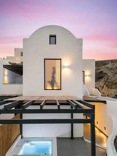 Ble Suites Santorini