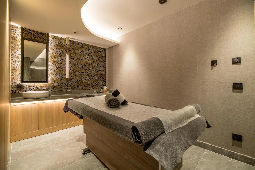 Senseana Sea Side Resort & Spa