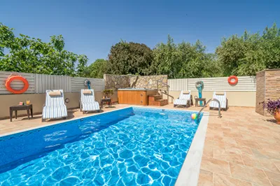 Fiorentinos Villa
