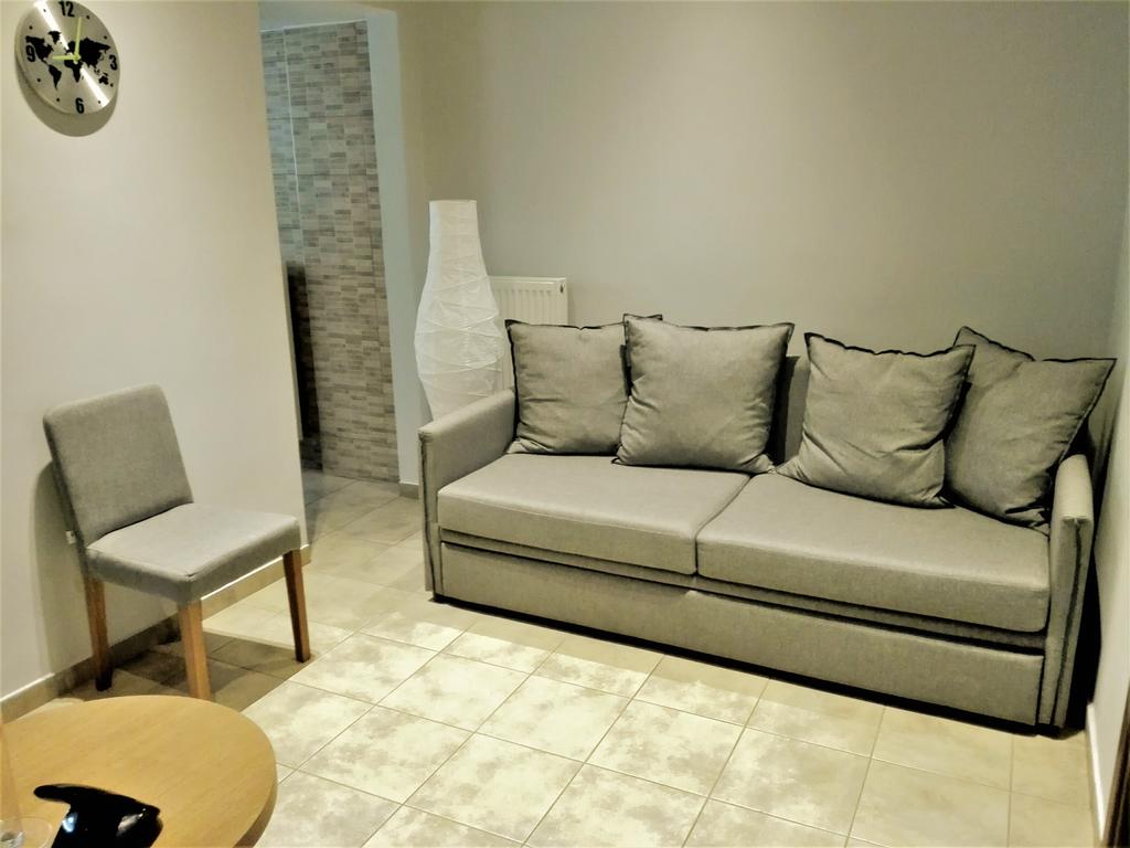 Meni Apartments Hotel