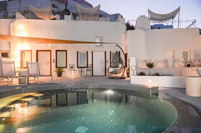 Naos Suites