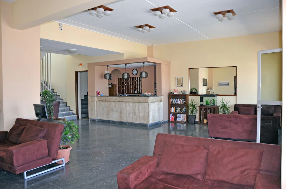 Zephyros Hotel
