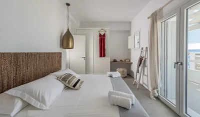 Elyos Boutique Apartments