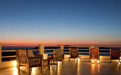 Tzekos Villas Santorini