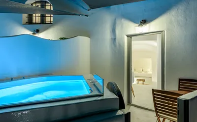 Anila Suites Santorini