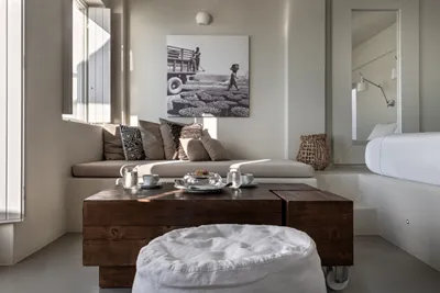 West East Suites Santorini