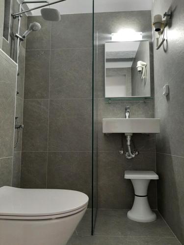 OSTRIA HOTEL