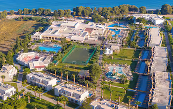 Akti Coast Club