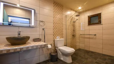 Avra Hotel