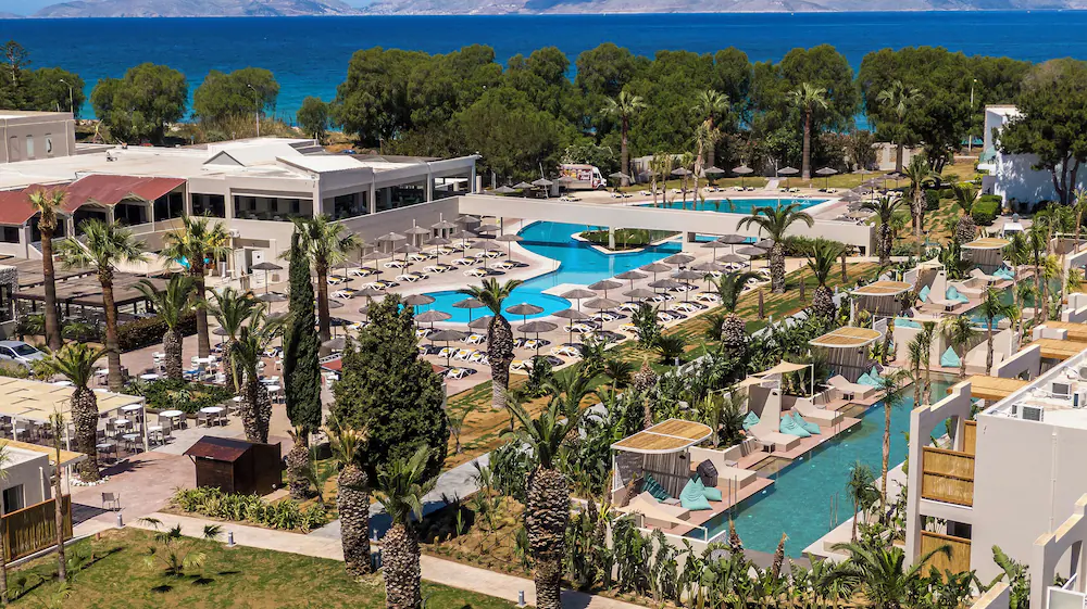 Akti Coast Club