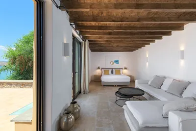 Villa Aquavisionaire
