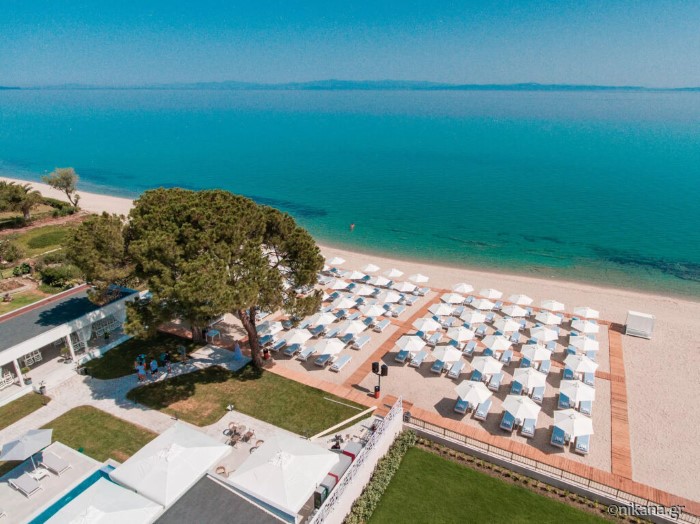 LAGUNA RESORT