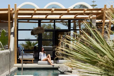 Oscar Beachfront Suites