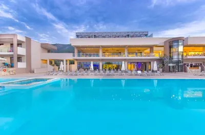 ALEA HOTEL and SUITES