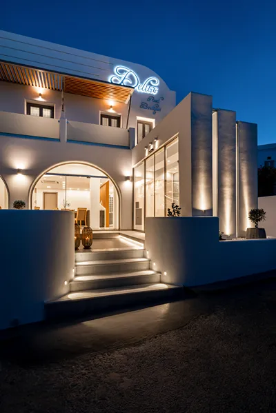 Deluxe Suites Santorini