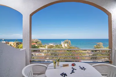 Iliostasi Beach Apartments