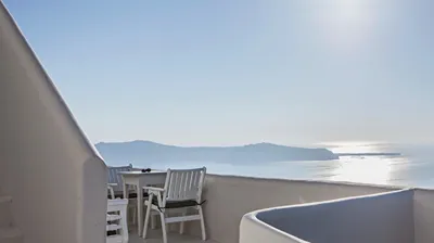 Amaze Suites