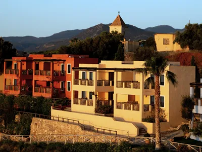 Candia Park village