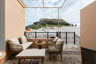 Tinas Lindian Serenity Villa