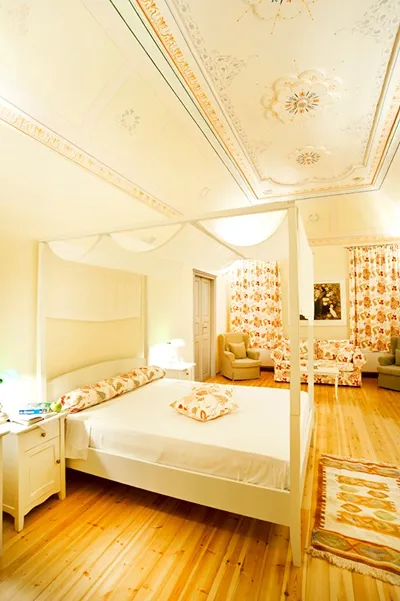 Markezinis Suites
