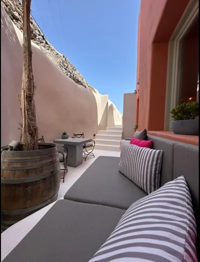 Pink Freud Villas