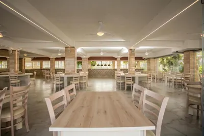 Theo Hotel Apartments