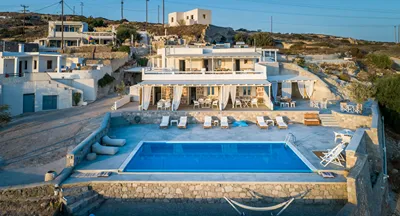 Anemi Suites